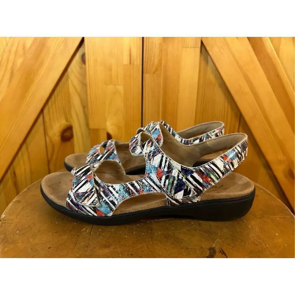 Trotters Katarina 3 Women's Sandal Size 5.5